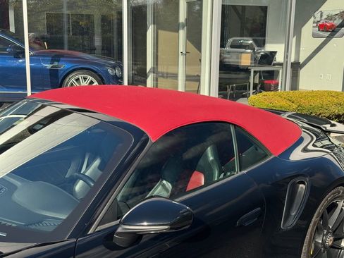 Used 2021 Porsche 911 Turbo S image 3