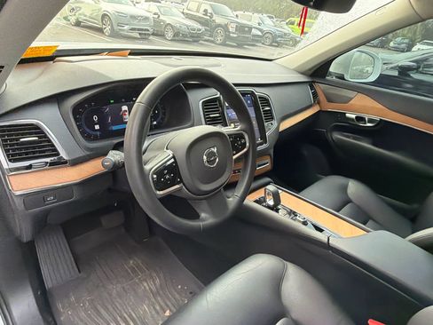 Certified 2023 Volvo XC90 B5 Plus w/ Protection Package Premier image 26