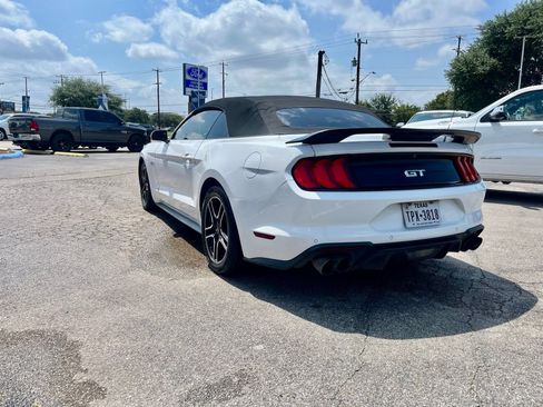 Used 2020 Ford Mustang GT Premium w/ Equipment Group 401A RWD image 2