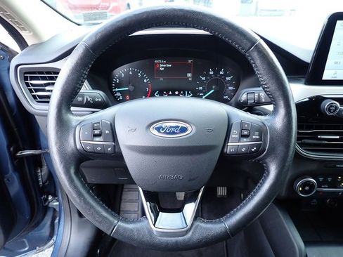 Used 2020 Ford Escape SEL image 21