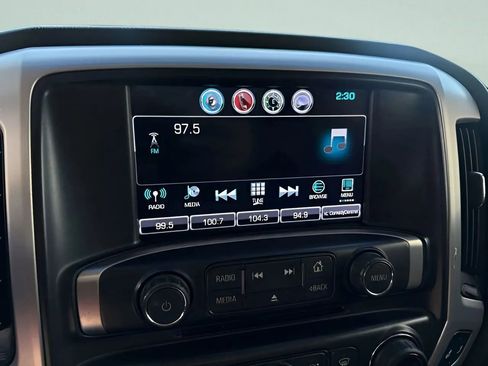 Used 2018 GMC Sierra 1500 SLE w/ SLE Value Package image 39