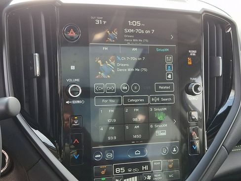 Used 2025 Subaru Ascent Onyx Edition image 18