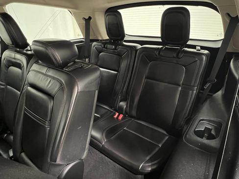 Used 2020 Lincoln Aviator Reserve w/ Equipment Group 201A AWD/4WD image 34