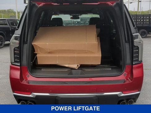 New 2026 Chevrolet Tahoe Premier w/ Sun And Tow Package AWD/4WD image 5