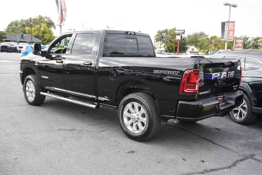 Used 2025 RAM 2500 Laramie w/ Sport Appearance Package AWD/4WD image 14