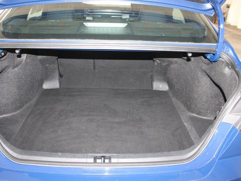 Used 2025 Toyota Camry SE FWD image 29