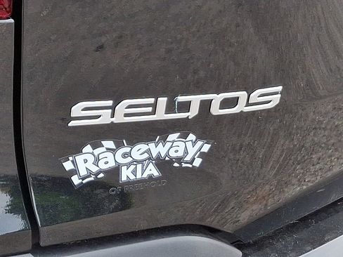 Certified 2026 Kia Seltos S FWD image 30