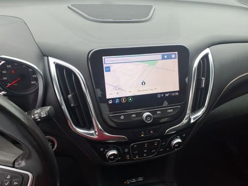 Used 2022 Chevrolet Equinox Premier FWD image 19