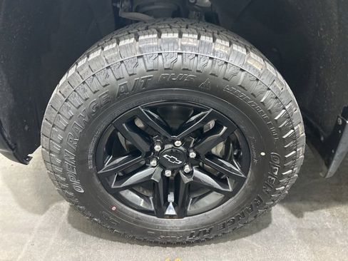 Used 2021 Chevrolet Silverado 1500 Custom Trail Boss image 20