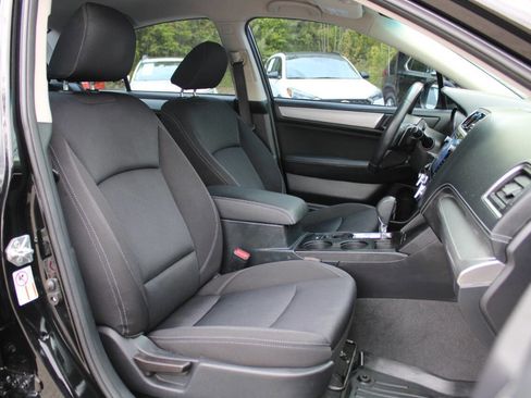 Used 2018 Subaru Legacy 2.5i Premium AWD/4WD image 29