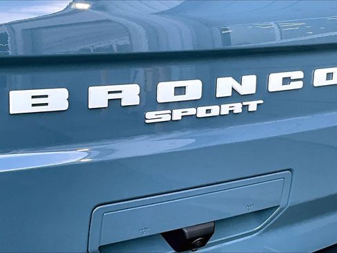 Used 2022 Ford Bronco Sport Outer Banks w/ Tech Package image 10