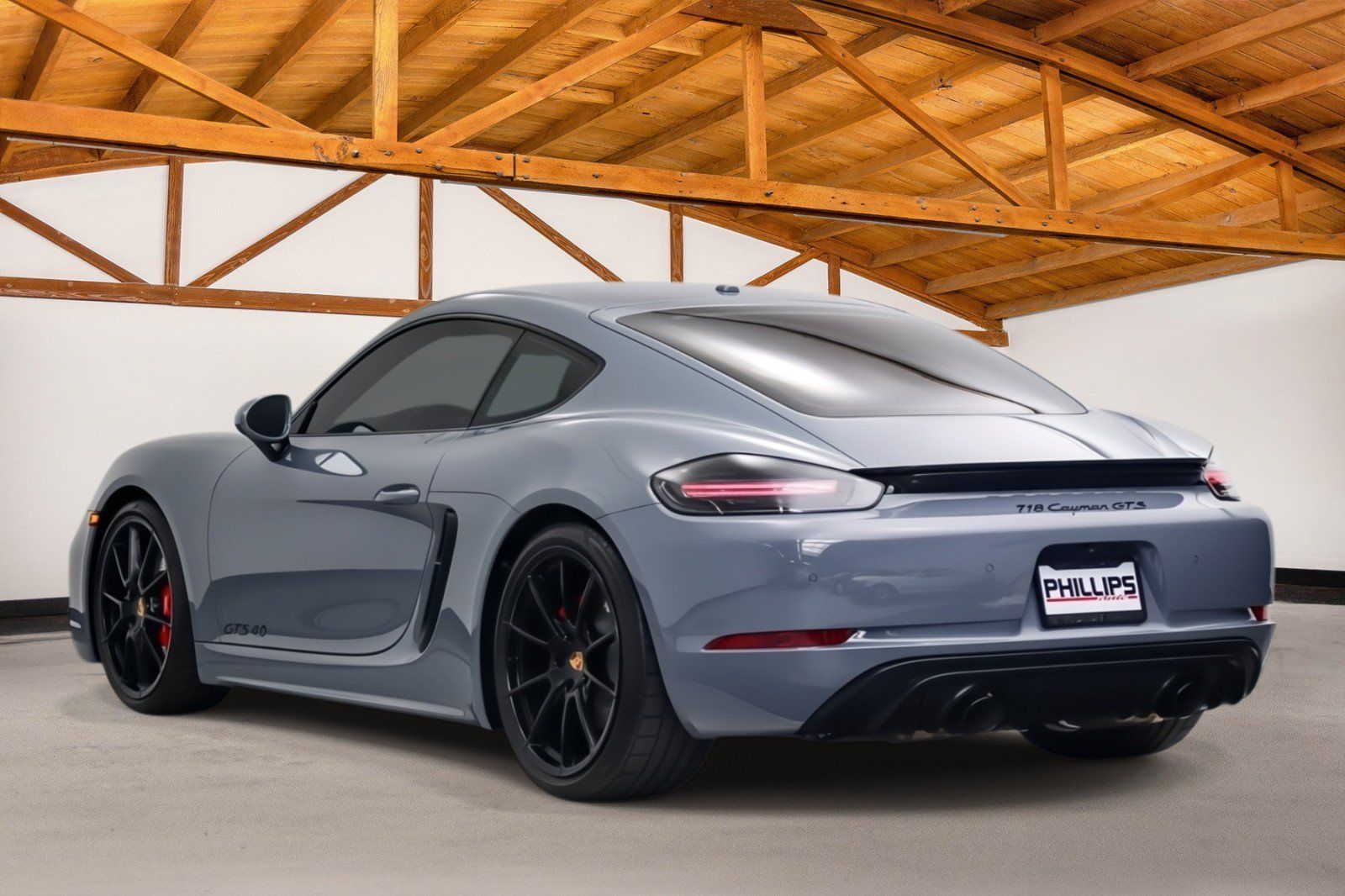 Used 2024 Porsche 718 Cayman GTS RWD image 3