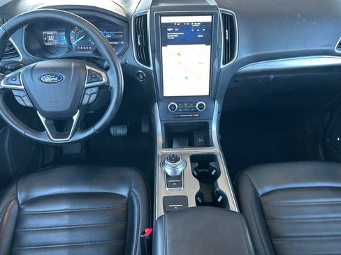 Certified 2022 Ford Edge SEL w/ Convenience Package AWD/4WD image 12