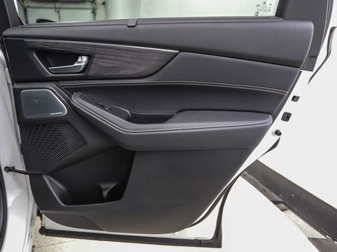 Used 2025 Acura MDX w/ Advance Package image 25