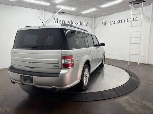 Used 2019 Ford Flex SE FWD image 7