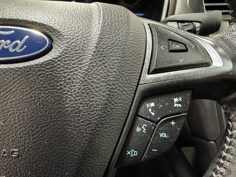 Used 2019 Ford Fusion SE w/ Equipment Group 151A image 26