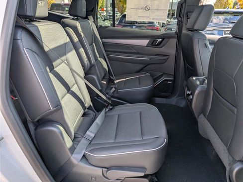 New 2026 Buick Enclave Sport Touring w/ Power Package image 9