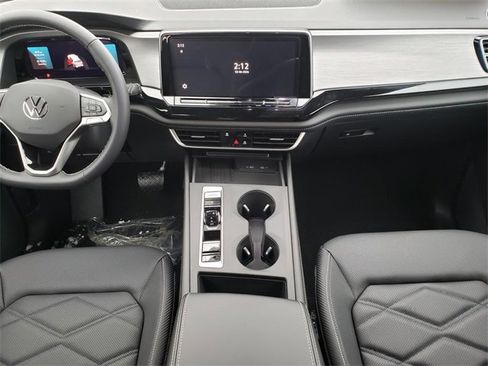 New 2026 Volkswagen Atlas Cross Sport SE image 8