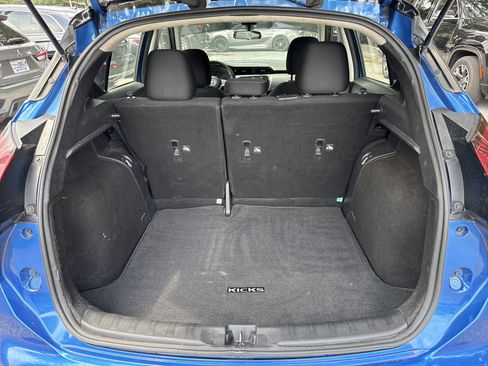 Used 2023 Nissan Kicks SV FWD image 33