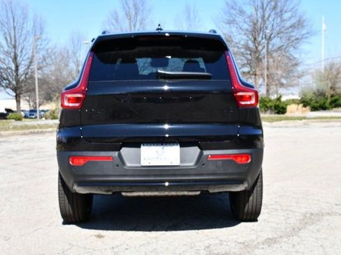 New 2026 Volvo XC40 B5 Ultra w/ Protection Package Premier image 6