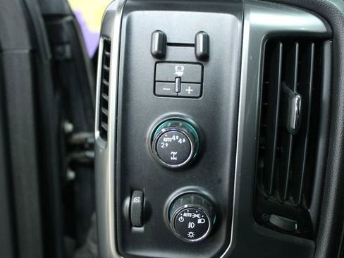 Used 2017 Chevrolet Silverado 1500 LTZ Z71 image 12