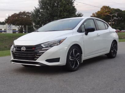 Used 2024 Nissan Versa SR w/ Trunk Package