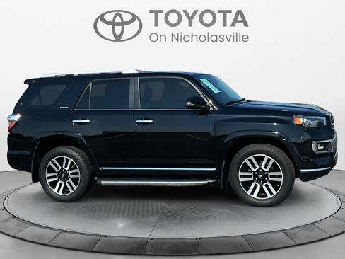 Used 2020 Toyota 4Runner Limited AWD/4WD image 6