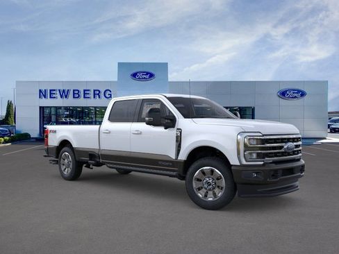 New 2025 Ford F250 King Ranch w/ FX4 Off-Road Package AWD/4WD image 1