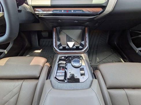 Used 2025 BMW X3 xDrive30i w/ Convenience Package AWD/4WD image 20