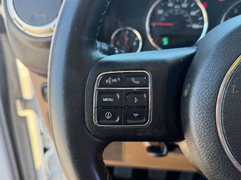 Used 2012 Jeep Wrangler Rubicon w/ PWR Convenience Group AWD/4WD image 19