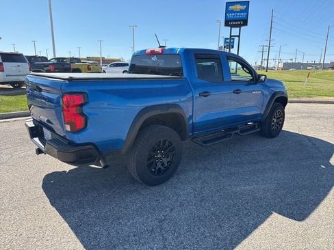 Used 2023 Chevrolet Colorado Trail Boss image 5