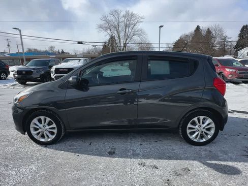 Used 2022 Chevrolet Spark LT FWD image 5