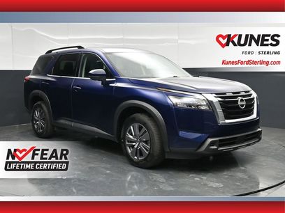 Used 2025 Nissan Pathfinder SV