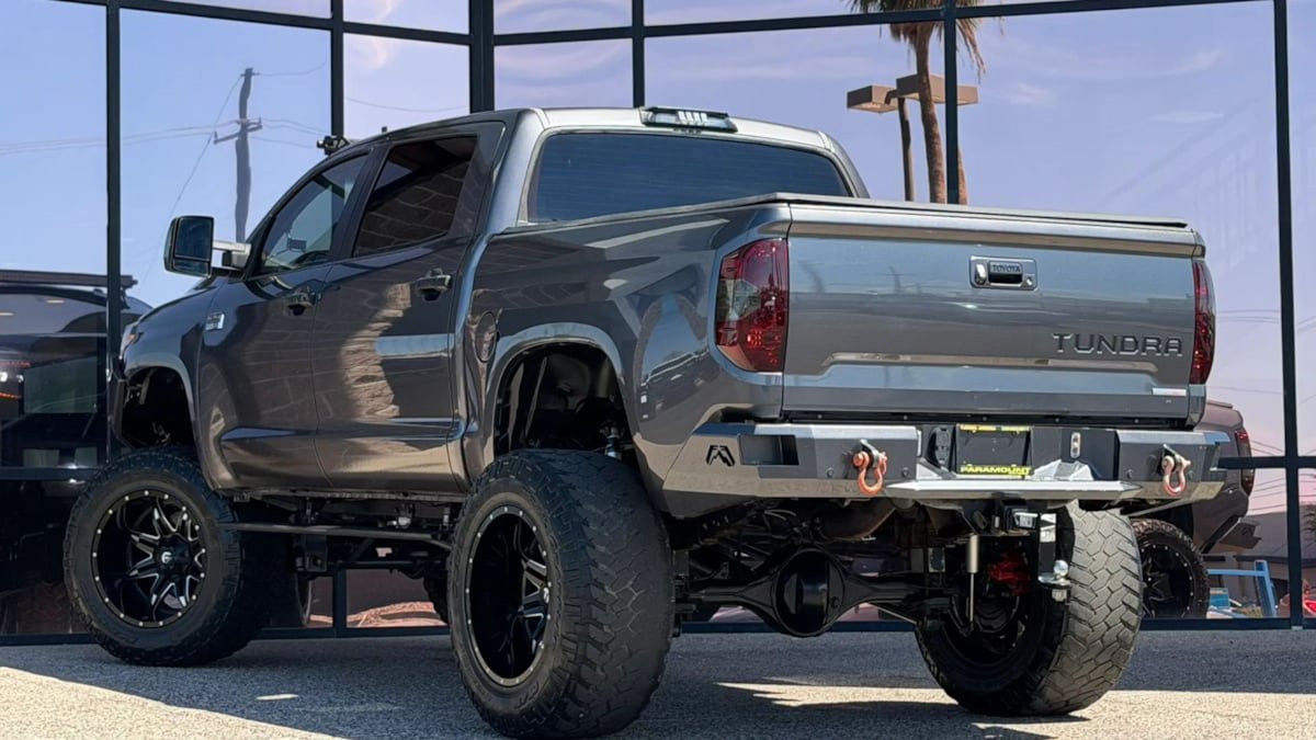 Used 2014 Toyota Tundra 1794 Edition AWD/4WD image 8