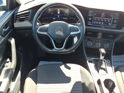Used 2024 Volkswagen Jetta S FWD image 4