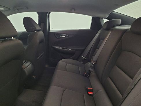 Used 2023 Chevrolet Malibu LS FWD image 18