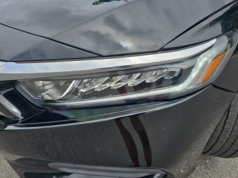 Used 2020 Honda Accord LX image 32