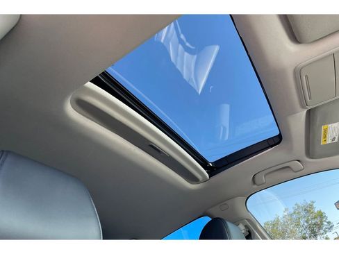 Certified 2025 Acura Integra FWD image 18