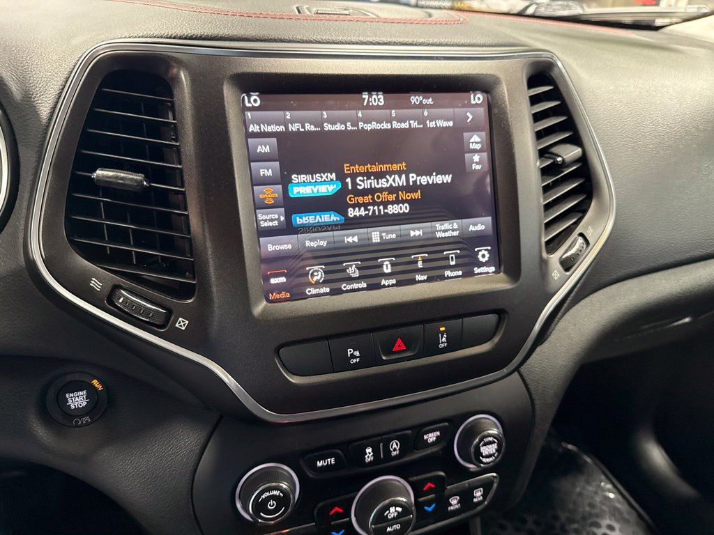 Used 2021 Jeep Cherokee Trailhawk w/ Sun, Sound & Nav Group AWD/4WD image 27