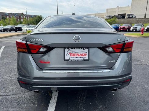 Used 2022 Nissan Altima 2.5 SV w/ SV Premium Package AWD/4WD image 4