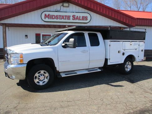 Used 2008 Chevrolet Silverado 2500 LTZ w/ Safety Package image 3