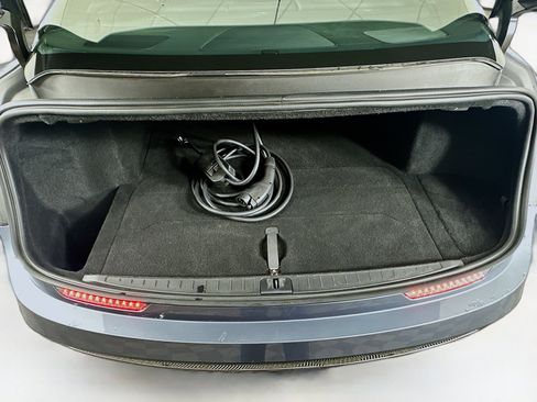Used 2024 Lucid Air Pure RWD image 29