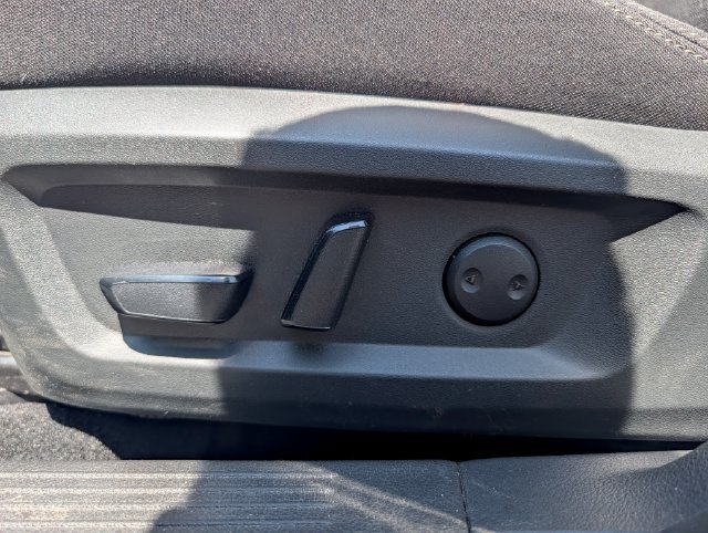 Used 2021 Nissan Rogue SV AWD/4WD image 15