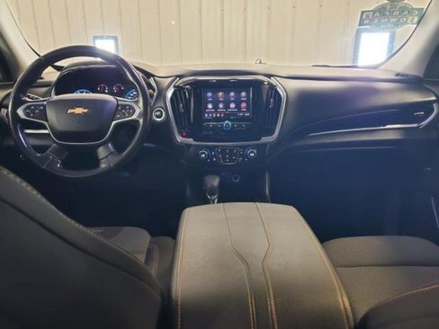 Used 2021 Chevrolet Traverse LT FWD image 10
