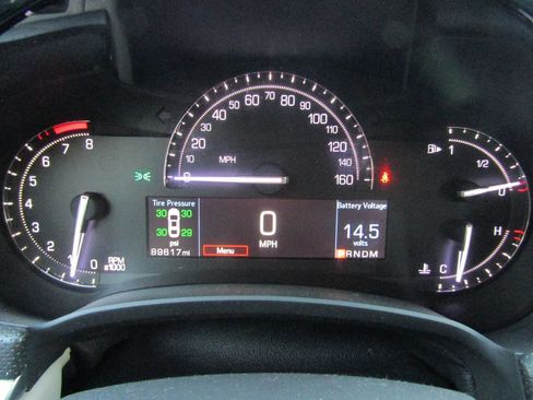 Used 2019 Cadillac XTS Luxury image 14