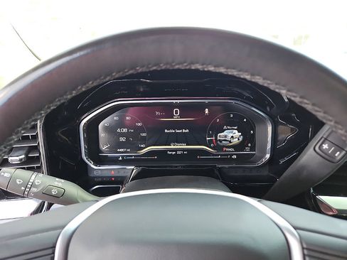 Used 2024 GMC Sierra 1500 Elevation w/ LPO, Elevation Black Package image 14