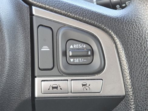 Used 2018 Subaru Forester 2.5i Premium image 32