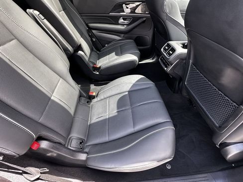 Certified 2025 Mercedes-Benz GLS 450 4MATIC image 18