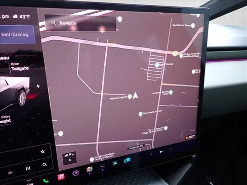 Used 2024 Tesla Cybertruck AWD Crew Cab image 18