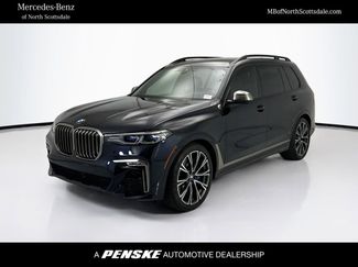 Used 2021 BMW X7 M50i w/ Executive Package AWD/4WD video 1